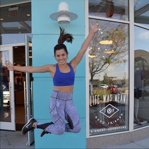 Lululemon outrun tights size 6